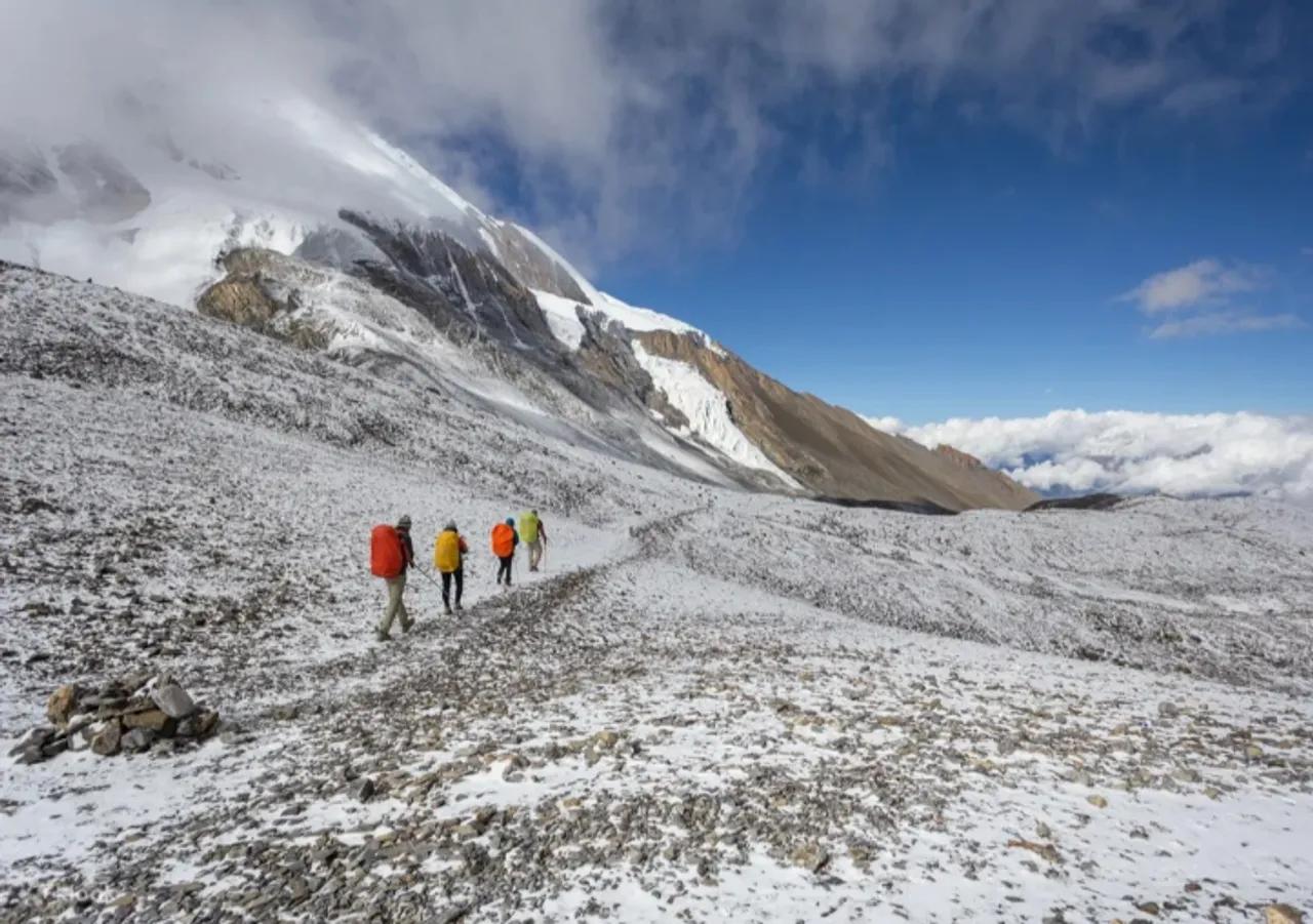 Chulu Far East Peak Climbing – 21 Days
